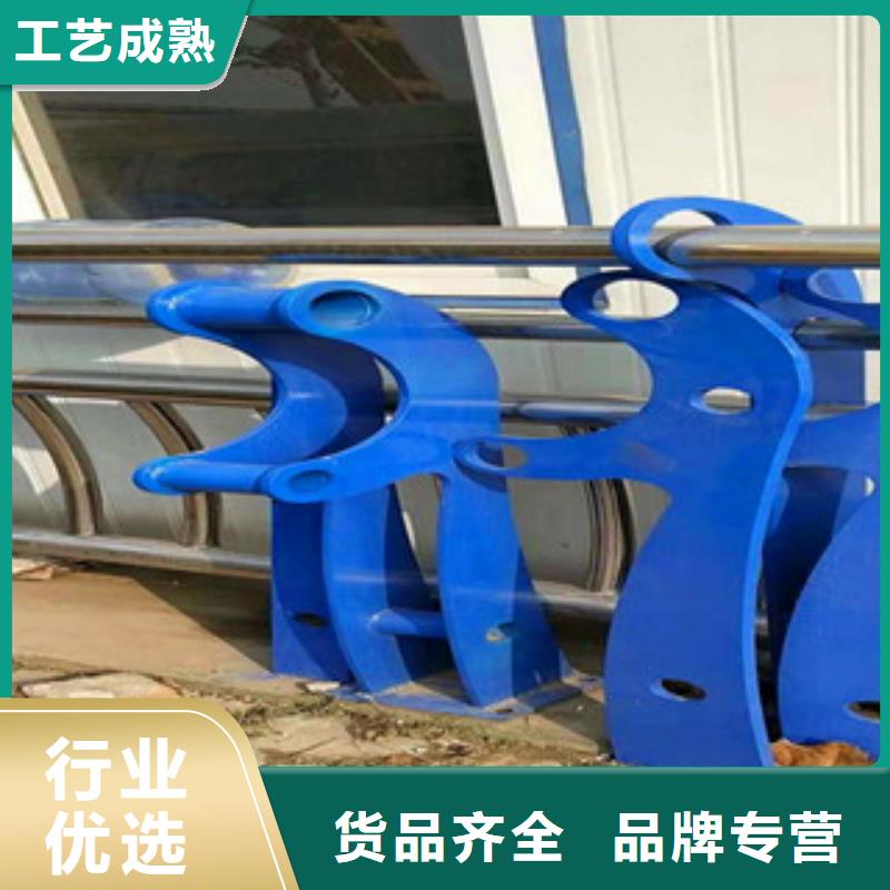 【景观木纹护栏,不锈钢复合管护栏适用场景】