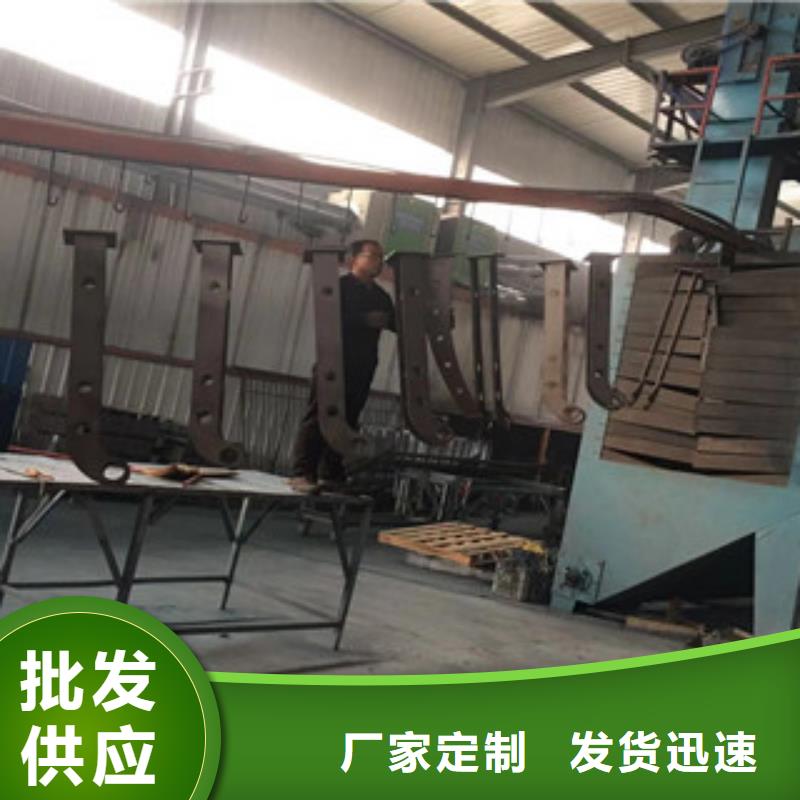 沧州(当地)立柱不锈钢复合管道路景观护栏推荐商家