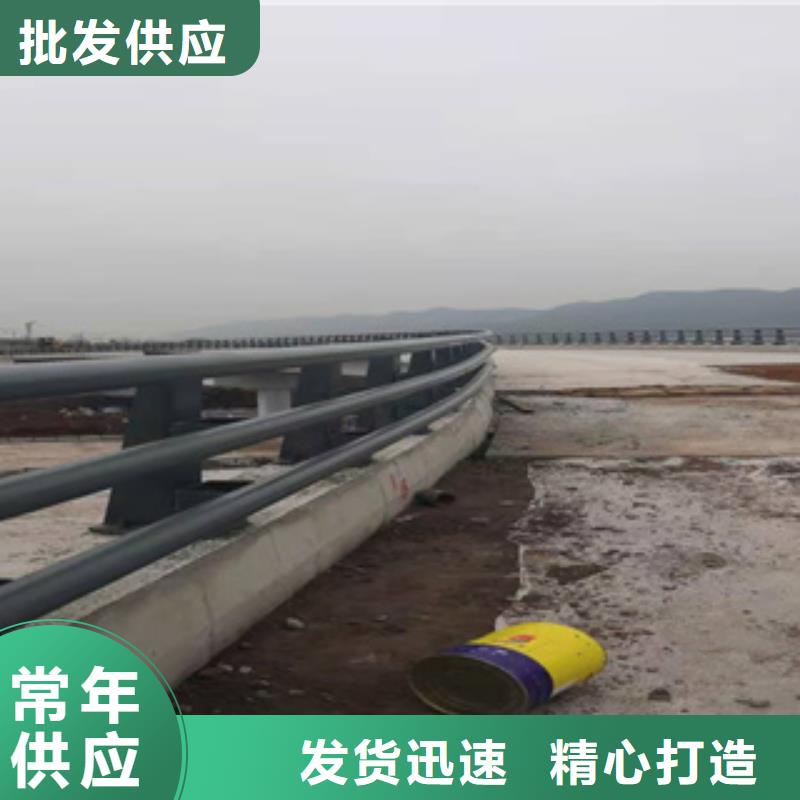 桥梁防撞栏杆不锈钢木纹转印栏杆厂家实力优品