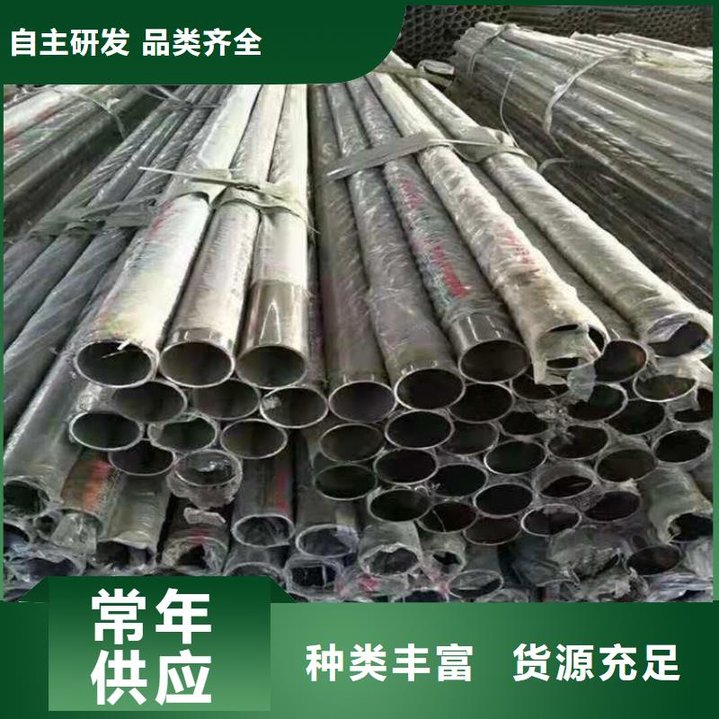 高铁站防撞护栏施工经验丰富