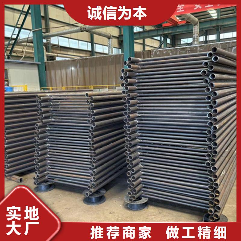 道路护栏,防撞护栏生产厂家加工定制