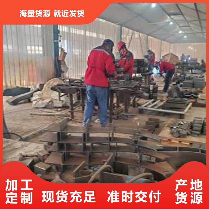 护栏 桥梁钢防撞护栏厂家把实惠留给您