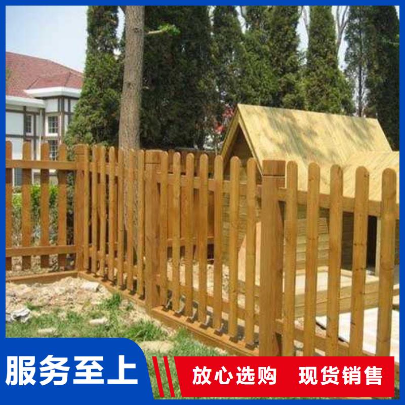 青岛市南村镇防腐木阳台厂家定制