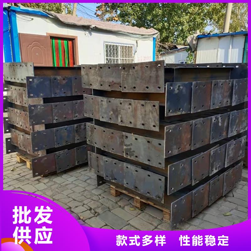 桥梁护栏_钢板立柱注重细节