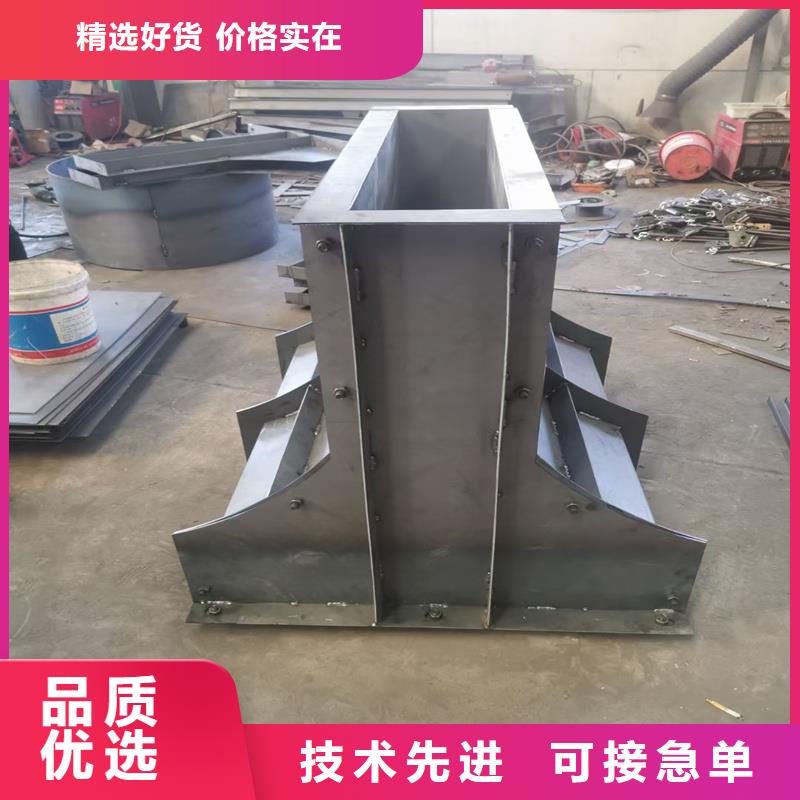 隔离墩模具自排水模具规格齐全实力厂家