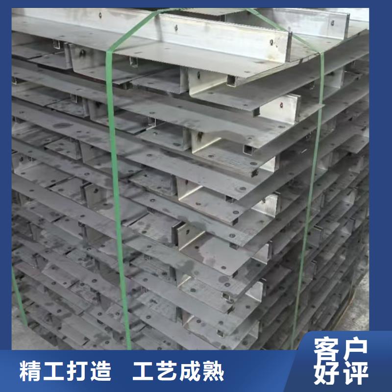 井盖_不锈钢盖板实力厂家